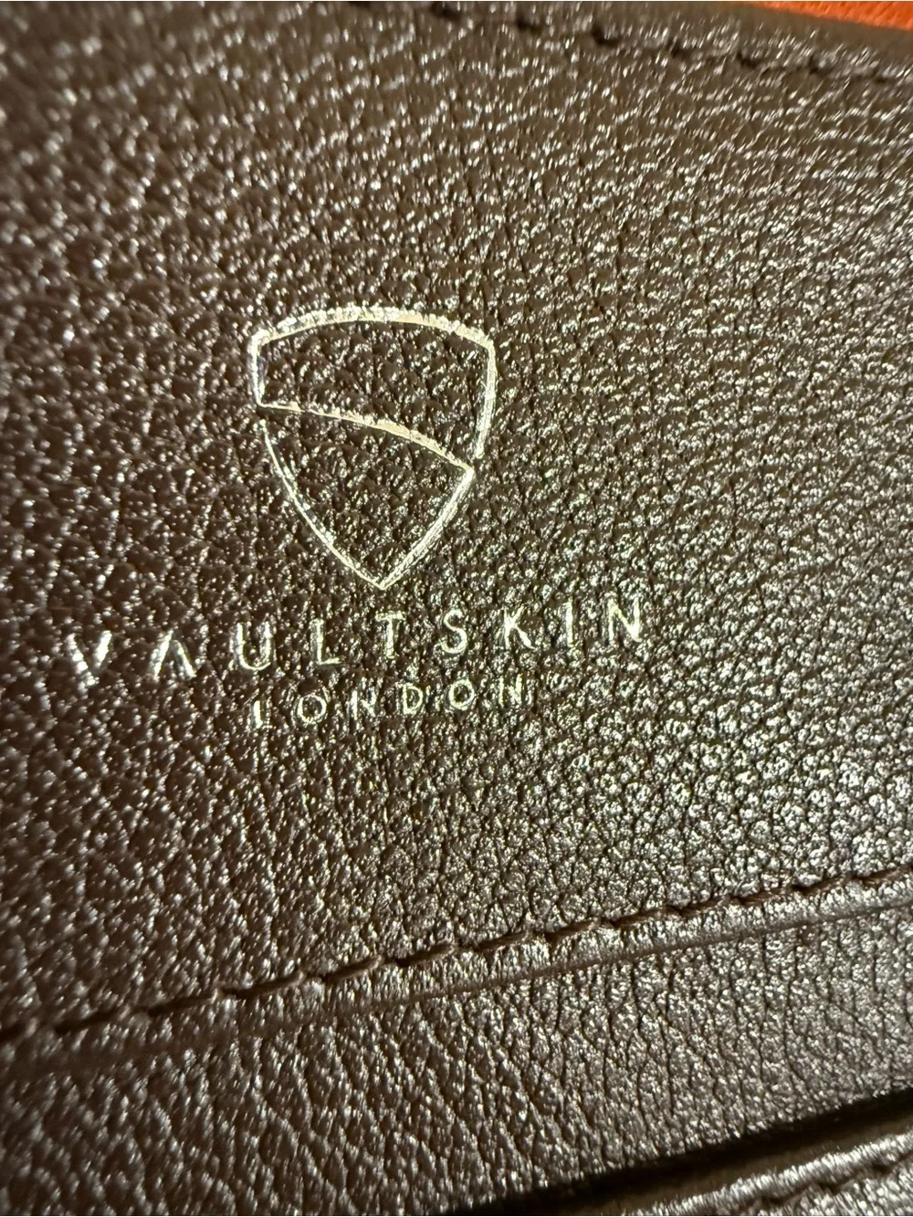 Vaultskin Notting Hill RFID-Blocking Leather Zipper Wallet, Cognac